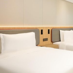Standard Double Room Two Double Beds